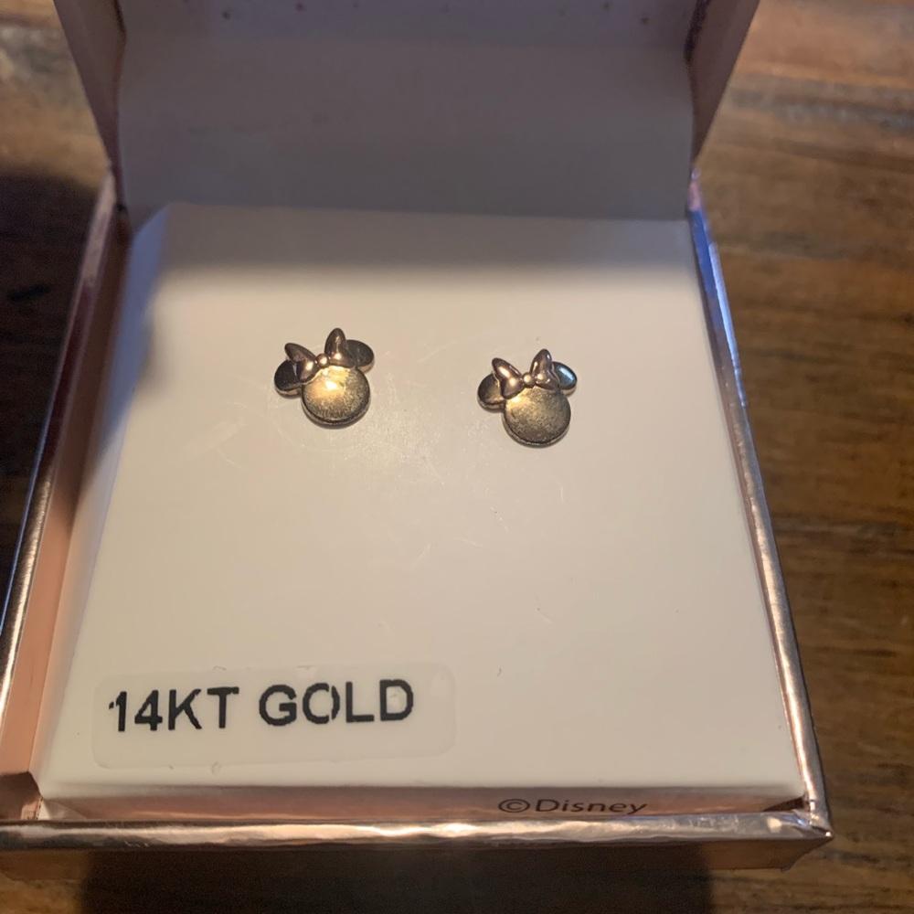 New 14kt Gold Disney Minnie Mouse earrings
studs. - Picture 6 of 9